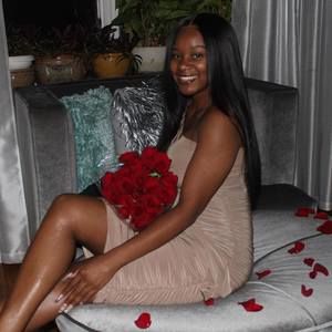 Meet your Posher, Khaliah